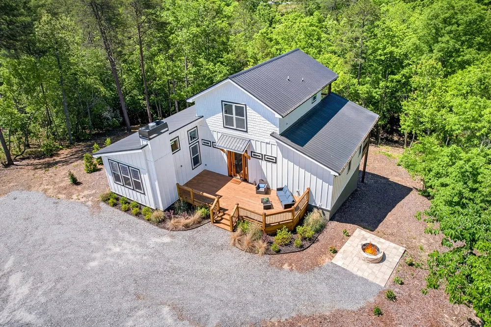 295 Mountain Laurel Ridge Mineral Bluff, GA 30559