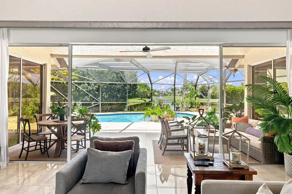 10739 STONEBRIDGE BOULEVARD Boca Raton, FL 33498