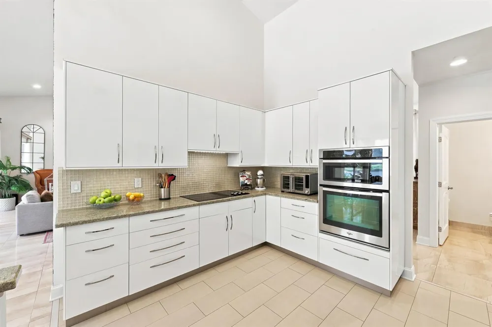 10739 STONEBRIDGE BOULEVARD Boca Raton, FL 33498