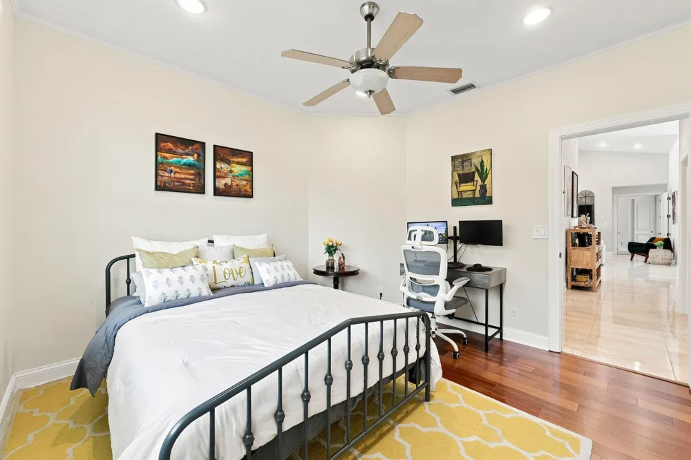 10739 STONEBRIDGE BOULEVARD Boca Raton, FL 33498