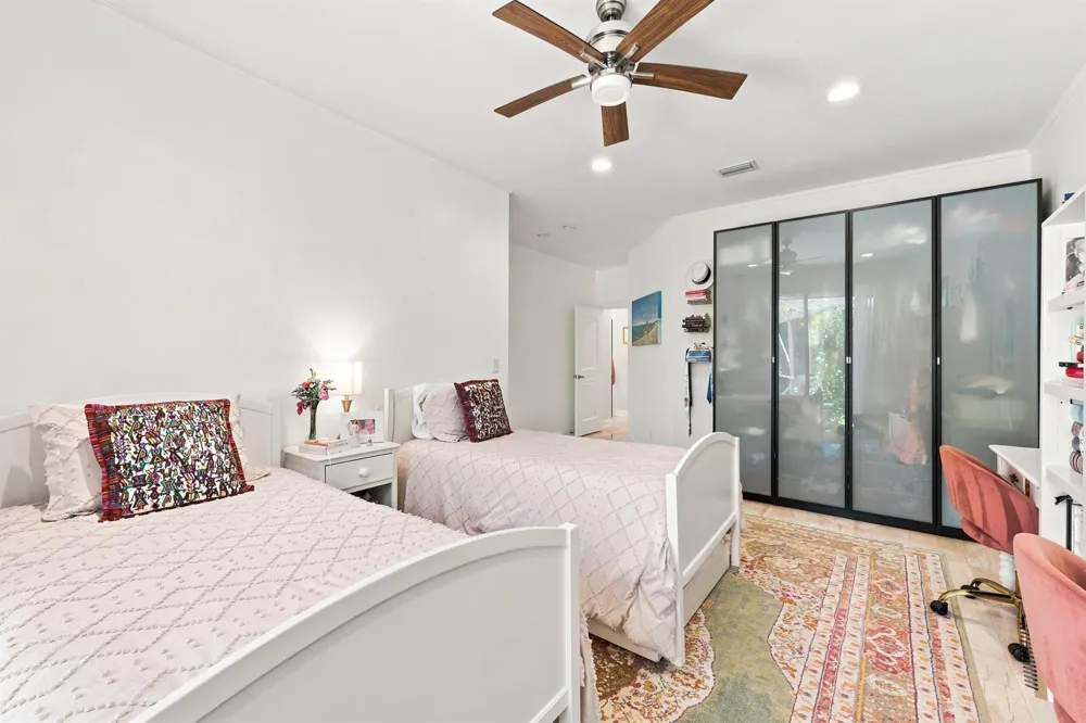 10739 STONEBRIDGE BOULEVARD Boca Raton, FL 33498
