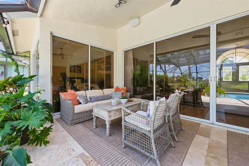 10739 STONEBRIDGE BOULEVARD Boca Raton, FL 33498
