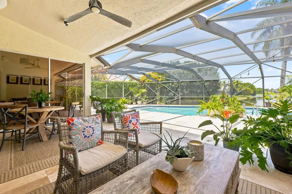 10739 STONEBRIDGE BOULEVARD Boca Raton, FL 33498