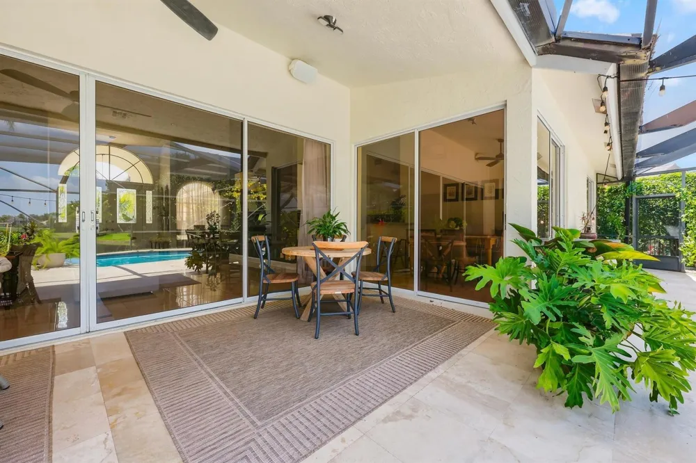 10739 STONEBRIDGE BOULEVARD Boca Raton, FL 33498
