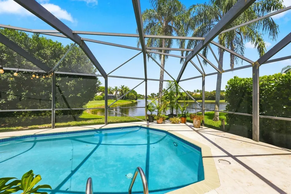 10739 STONEBRIDGE BOULEVARD Boca Raton, FL 33498