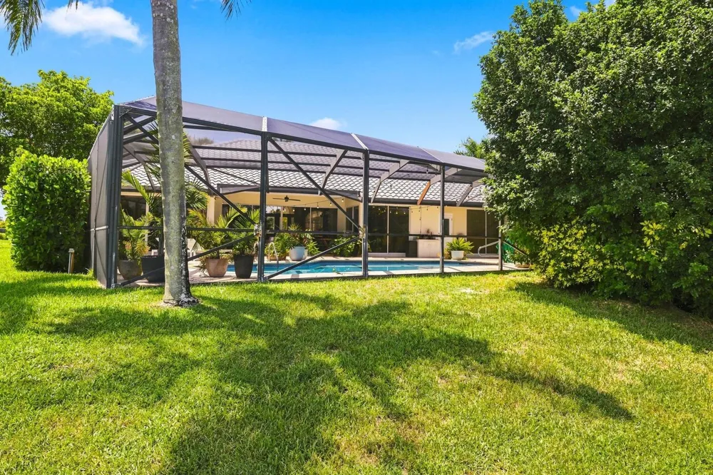 10739 STONEBRIDGE BOULEVARD Boca Raton, FL 33498