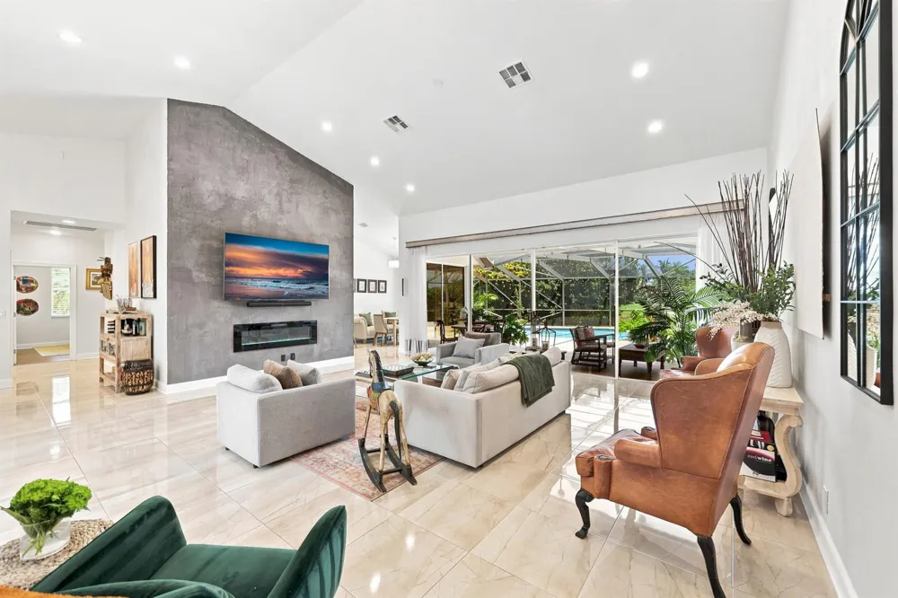 10739 STONEBRIDGE BOULEVARD Boca Raton, FL 33498
