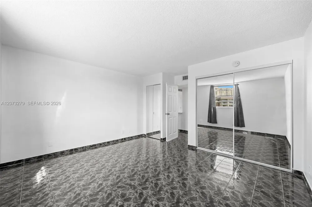 1913 S Ocean Dr #208A Hallandale Beach, FL 33009