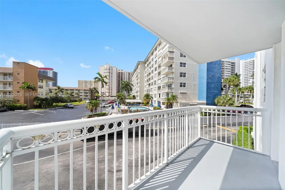 1913 S Ocean Dr #208A Hallandale Beach, FL 33009