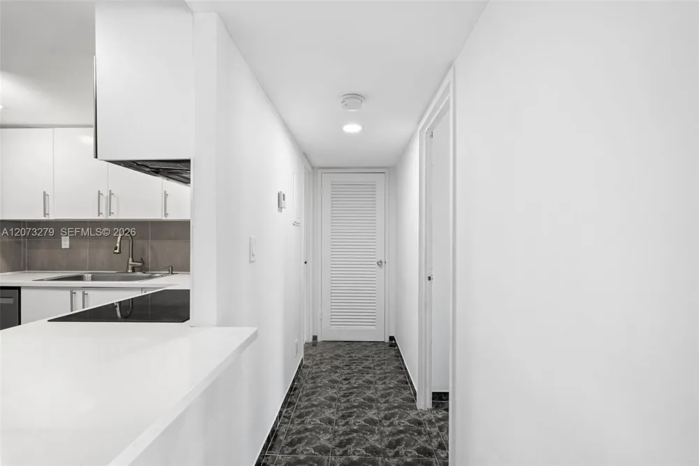 1913 S Ocean Dr #208A Hallandale Beach, FL 33009