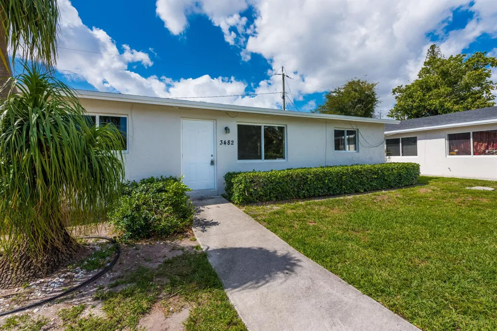 3482 48TH LANE S Lake Worth, FL 33461