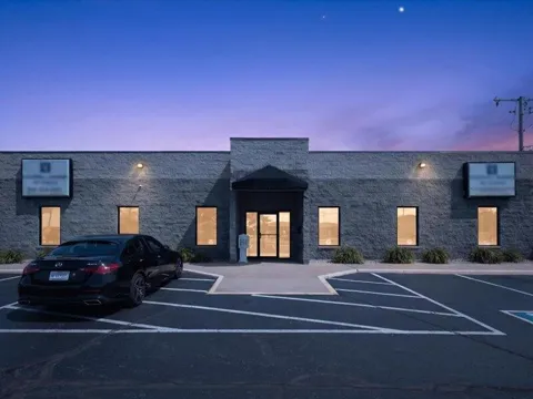 245 W Johnson #3