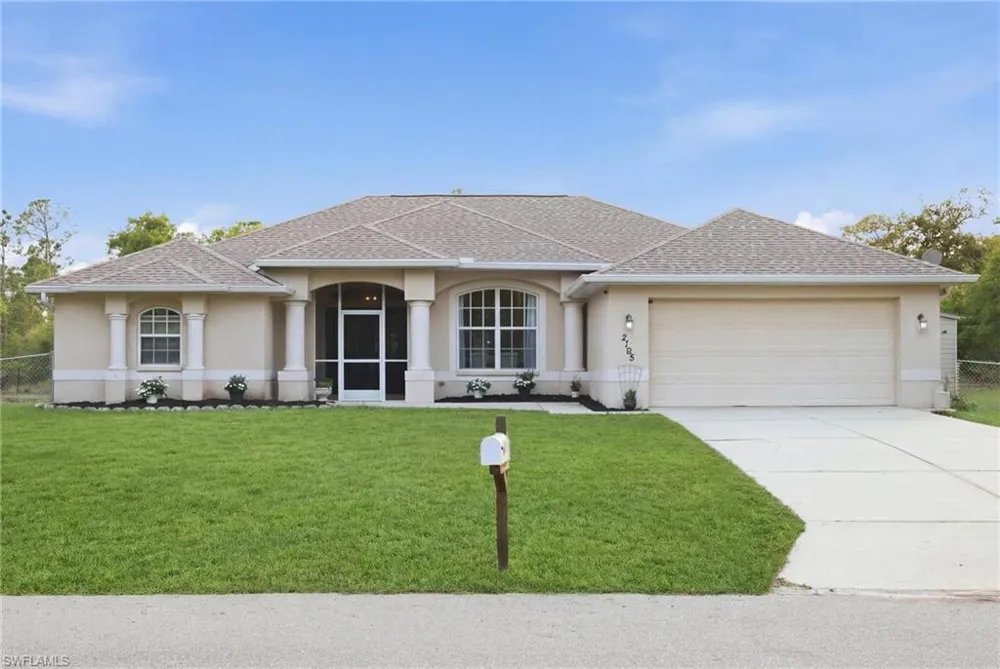 2105 Bennett Lane North Port, FL 34288