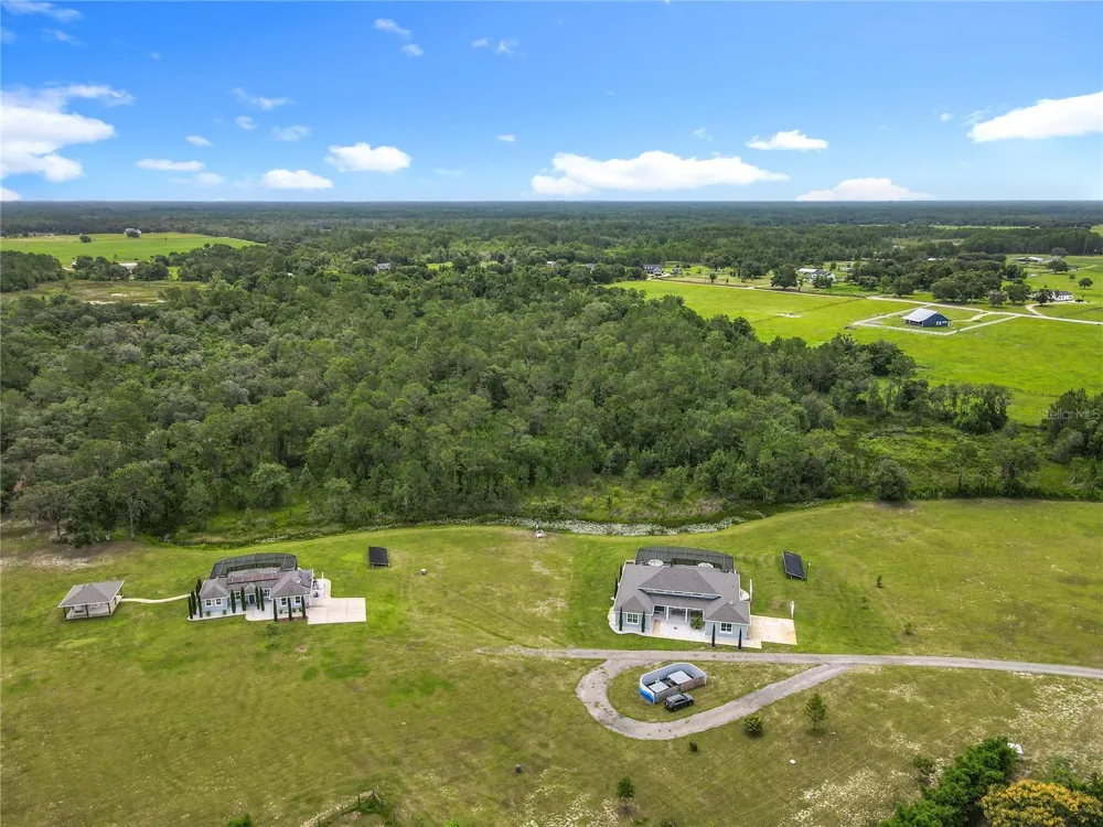 10220 & 10224 BAY LAKE ROAD Groveland, FL 34736