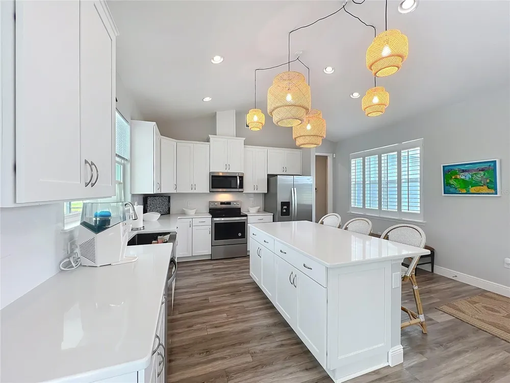 10220 & 10224 BAY LAKE ROAD Groveland, FL 34736