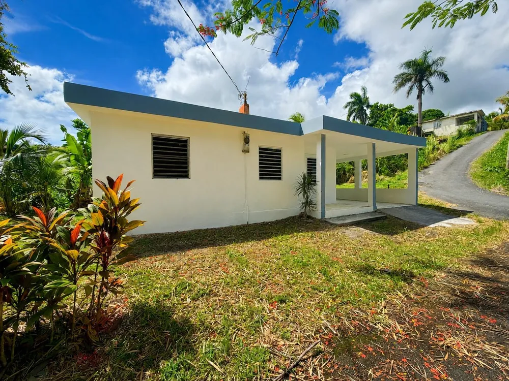 KM 4.3 Int. PR-900 Yabucoa, PR 00767