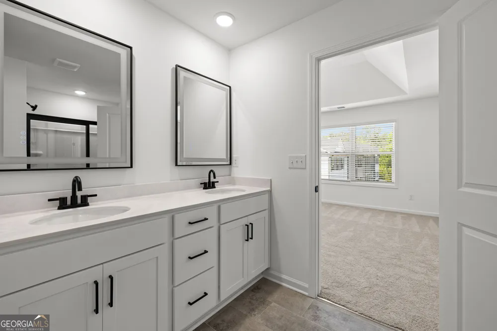 10 Mercury Lane Newnan, GA 30265