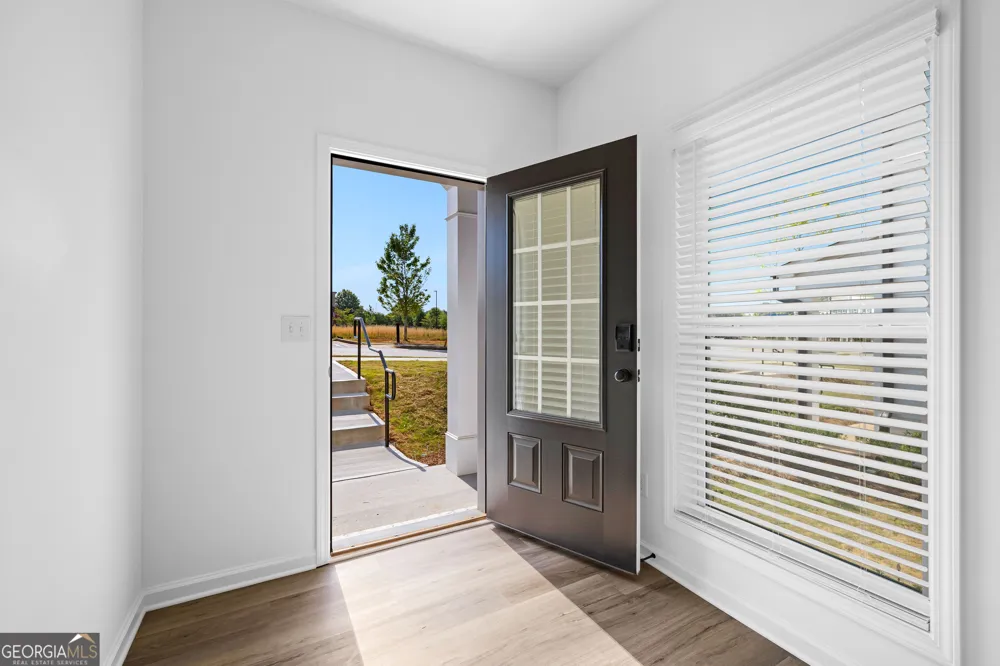 10 Mercury Lane Newnan, GA 30265