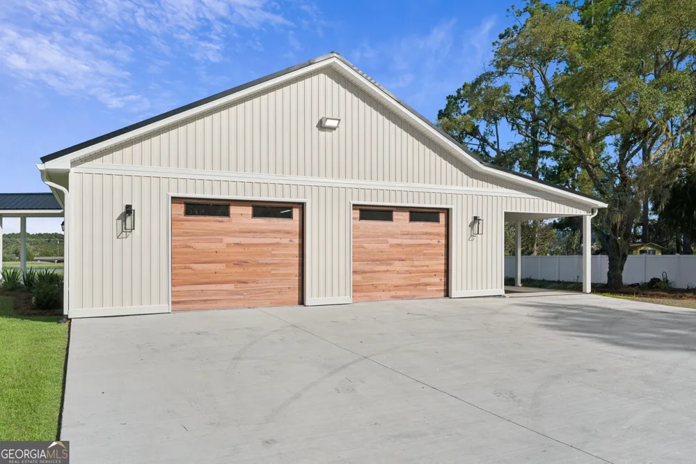 5370 Shellman Bluff RD NE Townsend, GA 31331