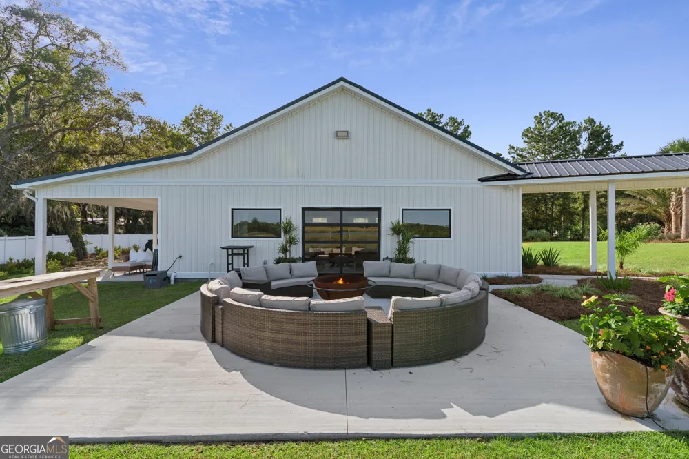 5370 Shellman Bluff RD NE Townsend, GA 31331