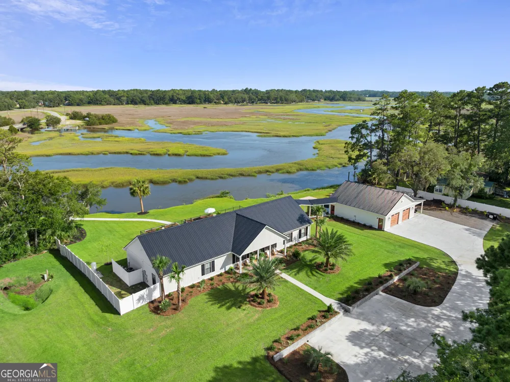 5370 Shellman Bluff RD NE Townsend, GA 31331