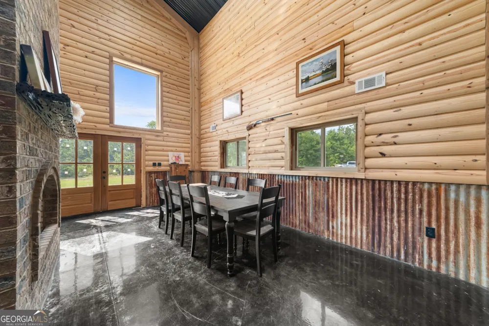 3875 Poor Robin RD Sylvania, GA 30467