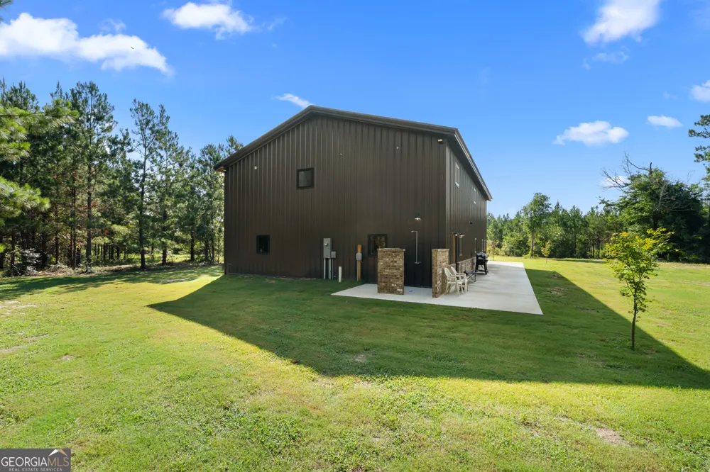3875 Poor Robin RD Sylvania, GA 30467