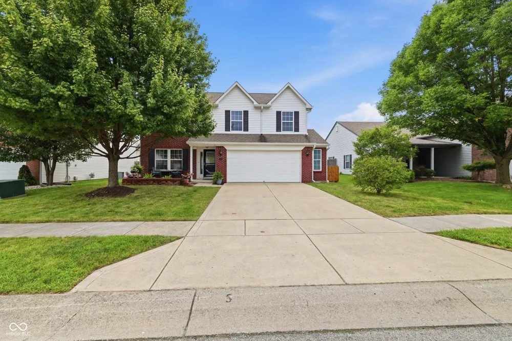 77 Fillmore Way Westfield, IN 46074
