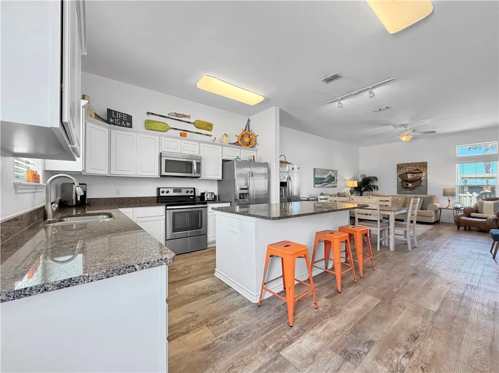 15232 Beach Way Drive Corpus Christi, TX 78418