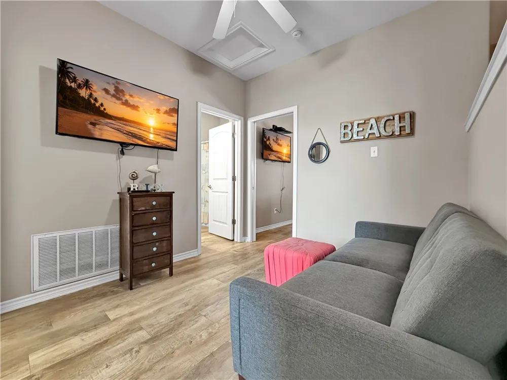 15232 Beach Way Drive Corpus Christi, TX 78418