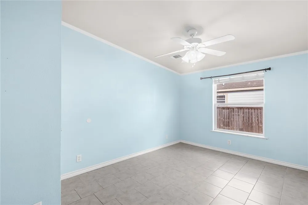 1510 Oak Harbor Drive Corpus Christi, TX 78418