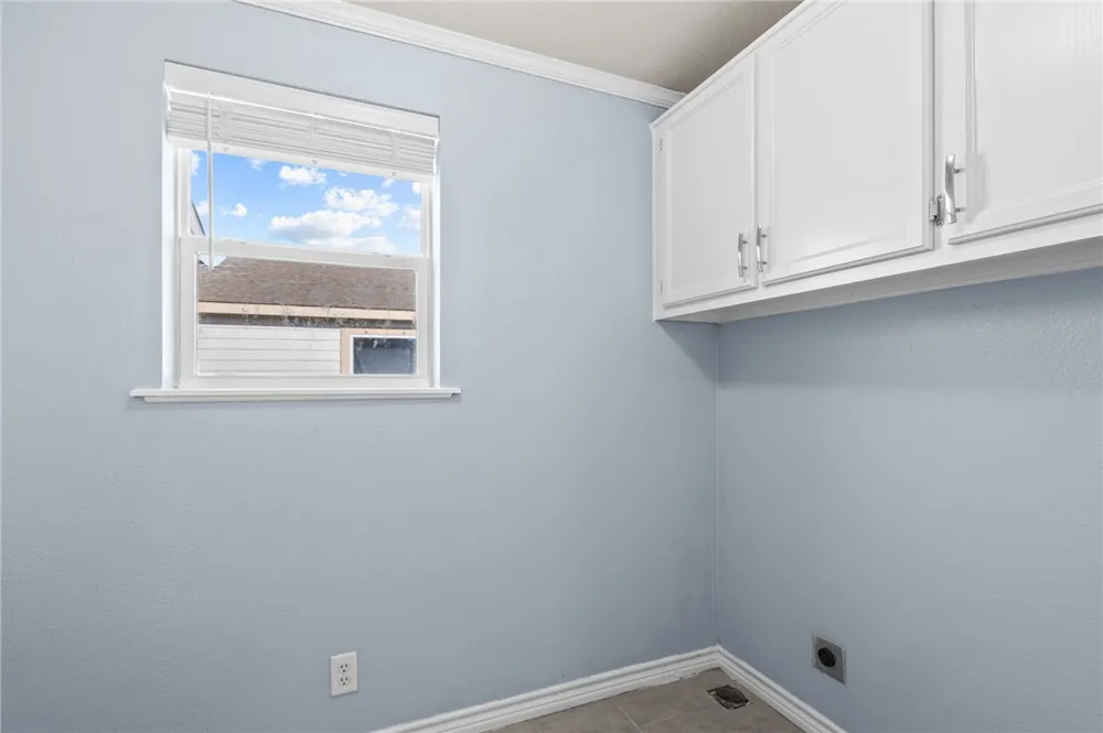 1510 Oak Harbor Drive Corpus Christi, TX 78418