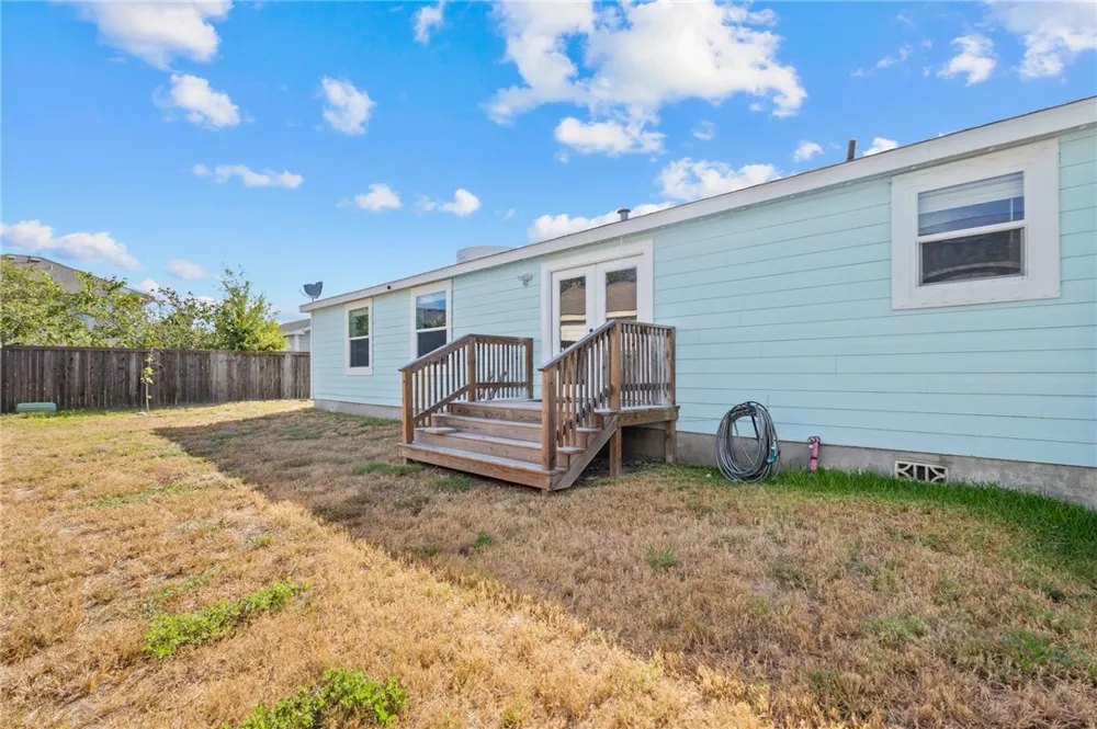 1510 Oak Harbor Drive Corpus Christi, TX 78418