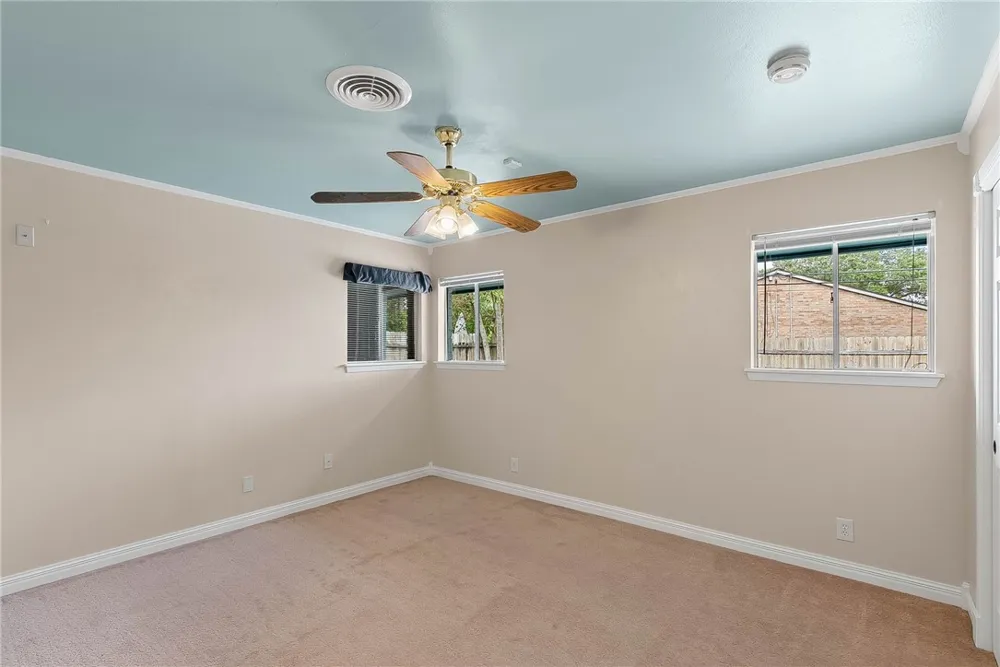 332 Poenisch Drive Corpus Christi, TX 78412