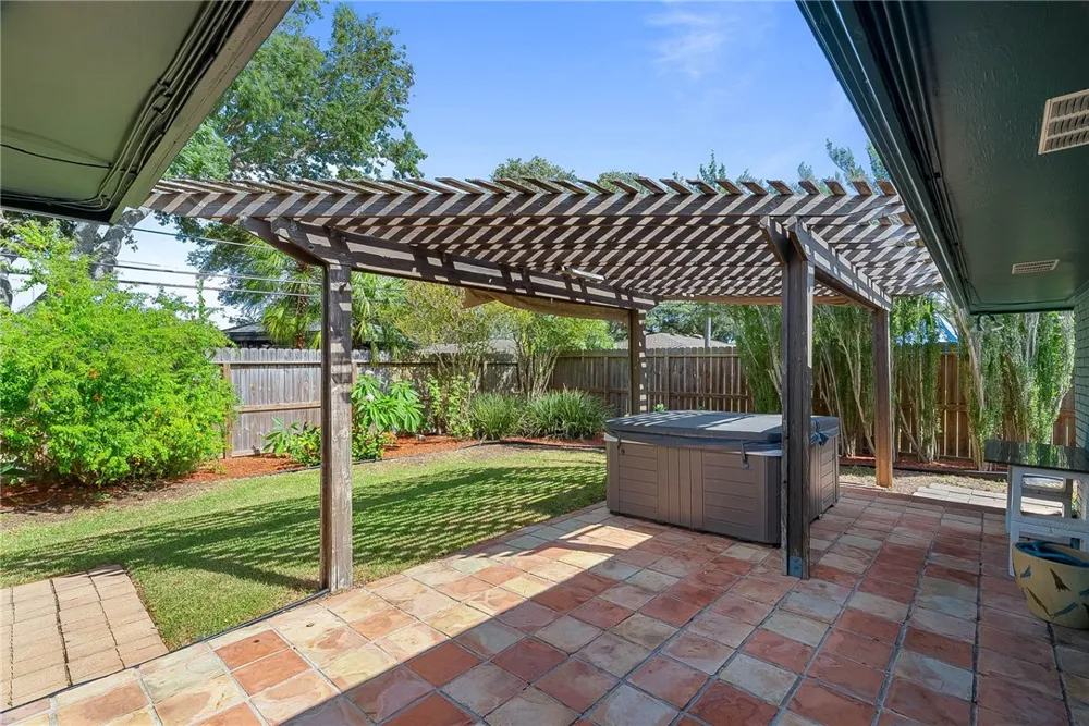 332 Poenisch Drive Corpus Christi, TX 78412