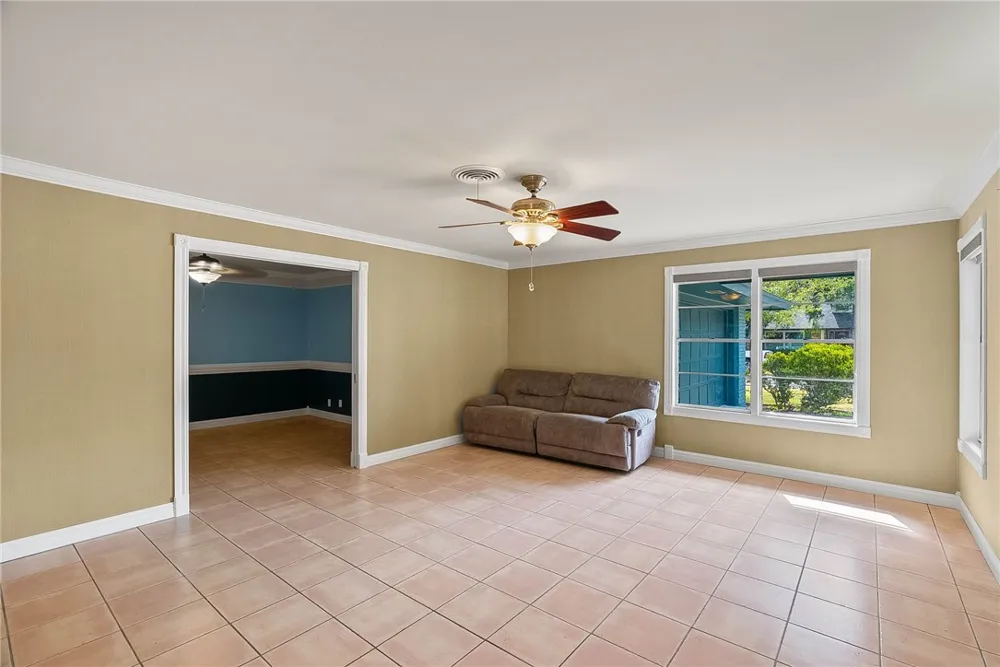 332 Poenisch Drive Corpus Christi, TX 78412