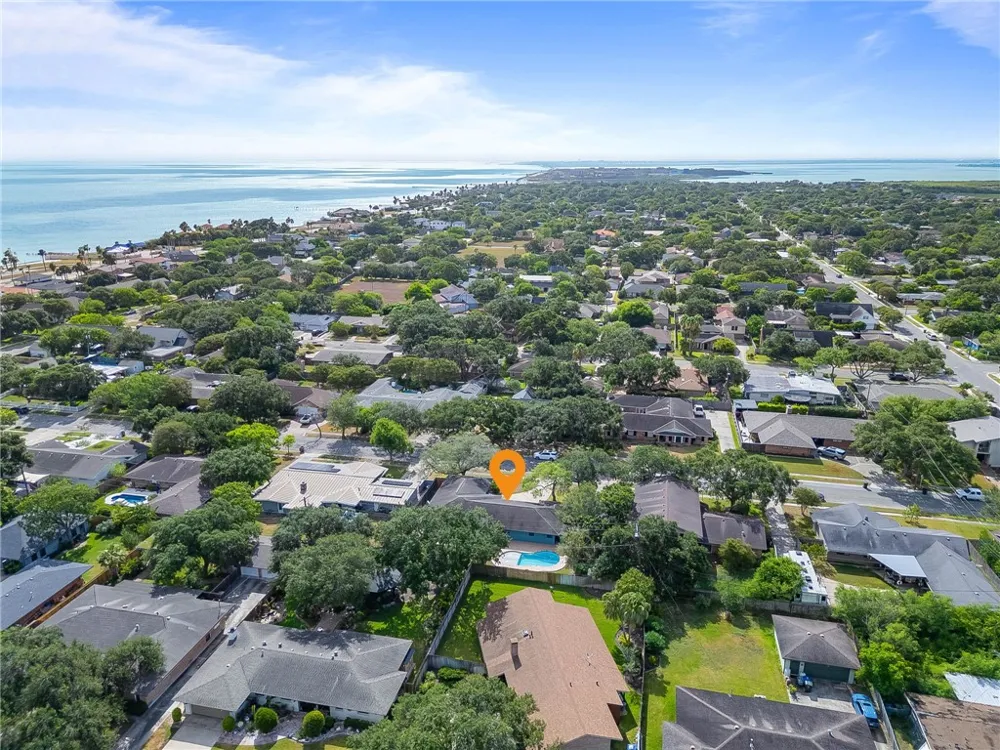 332 Poenisch Drive Corpus Christi, TX 78412