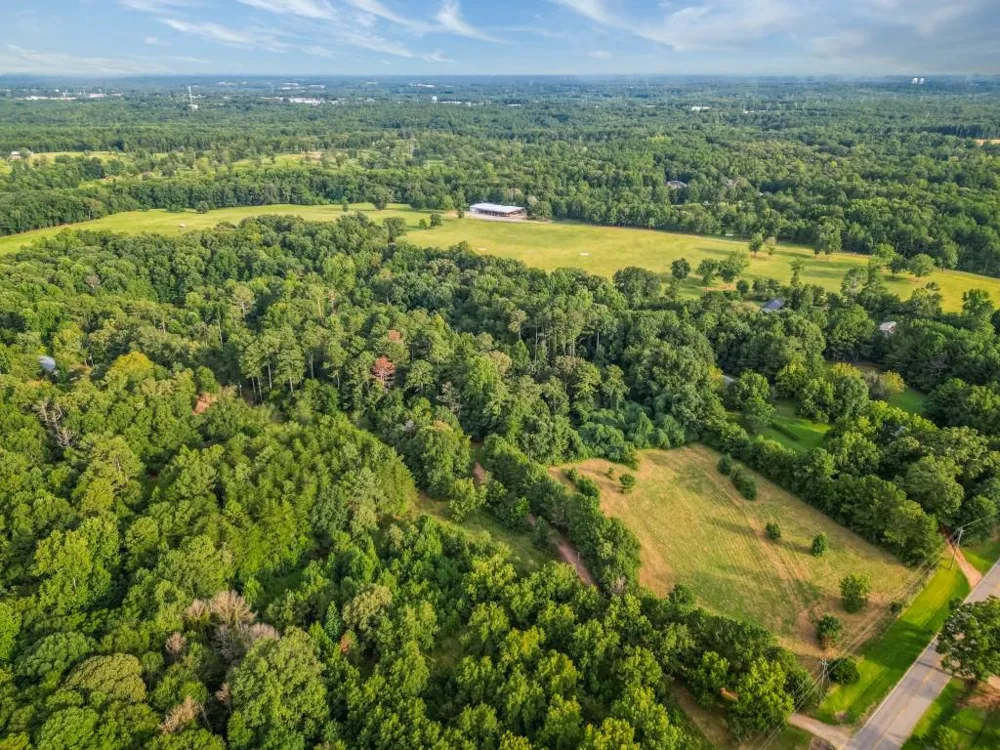 2045 Cleveland Road Bogart, GA 30622
