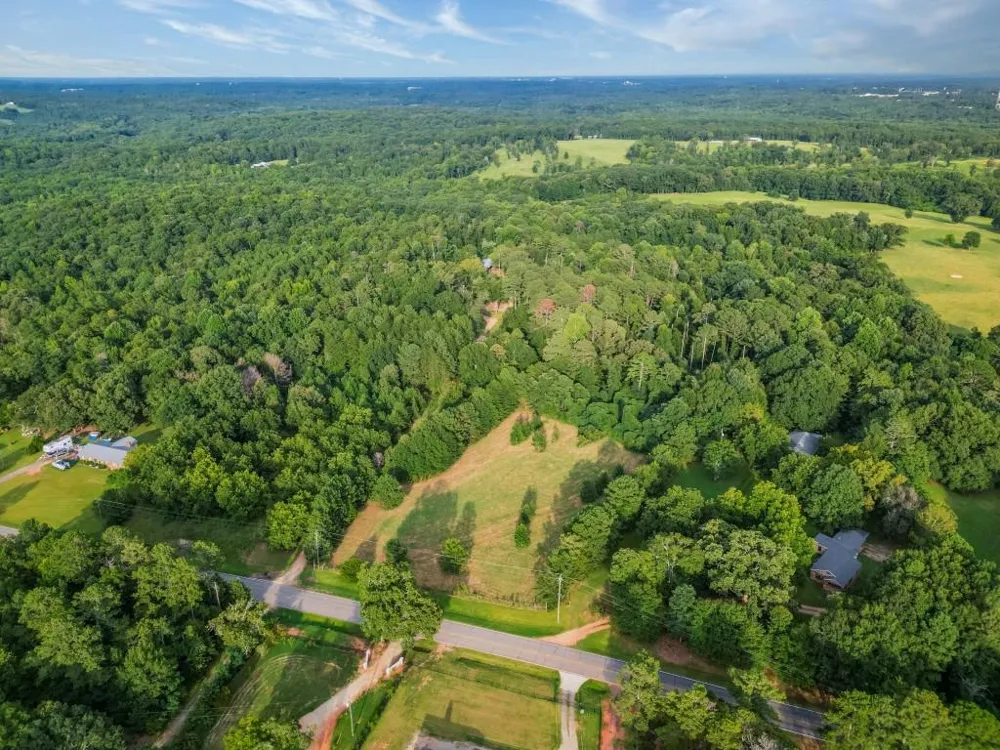 2045 Cleveland Road Bogart, GA 30622