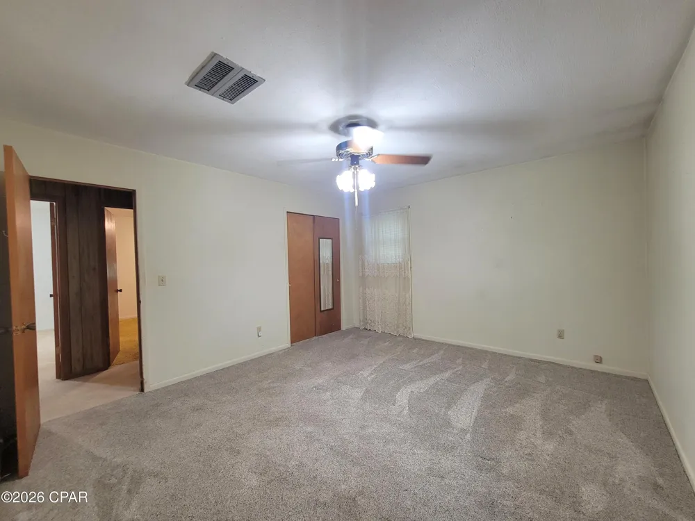 5081 8th Avenue Malone, FL 32445