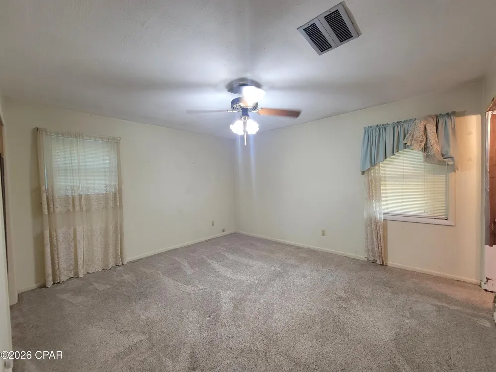5081 8th Avenue Malone, FL 32445