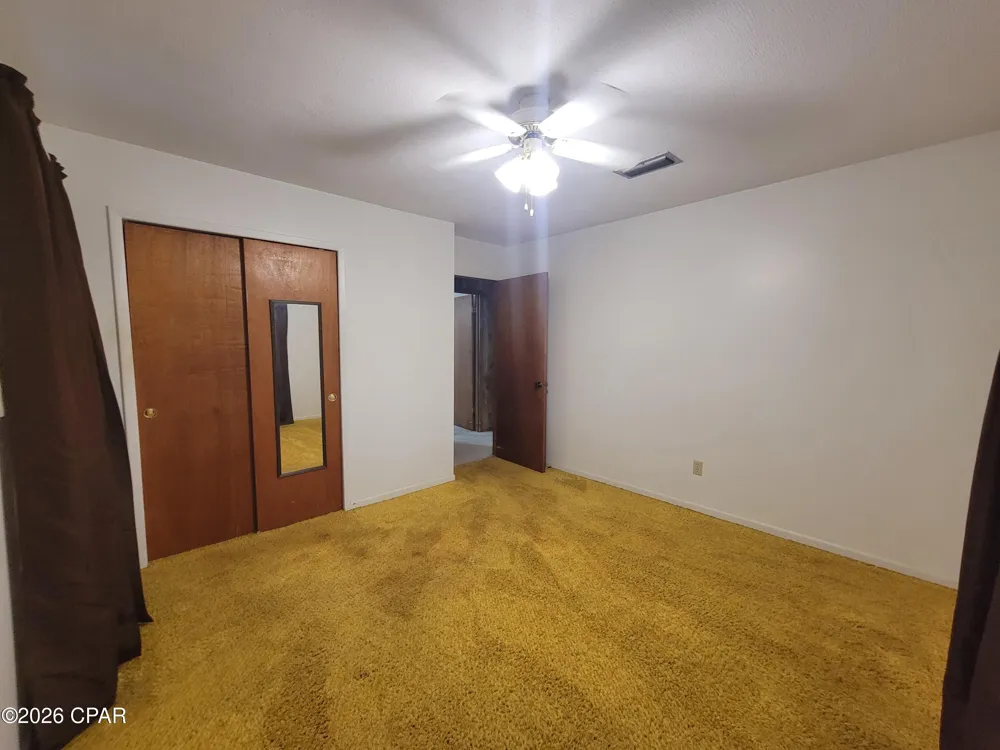 5081 8th Avenue Malone, FL 32445