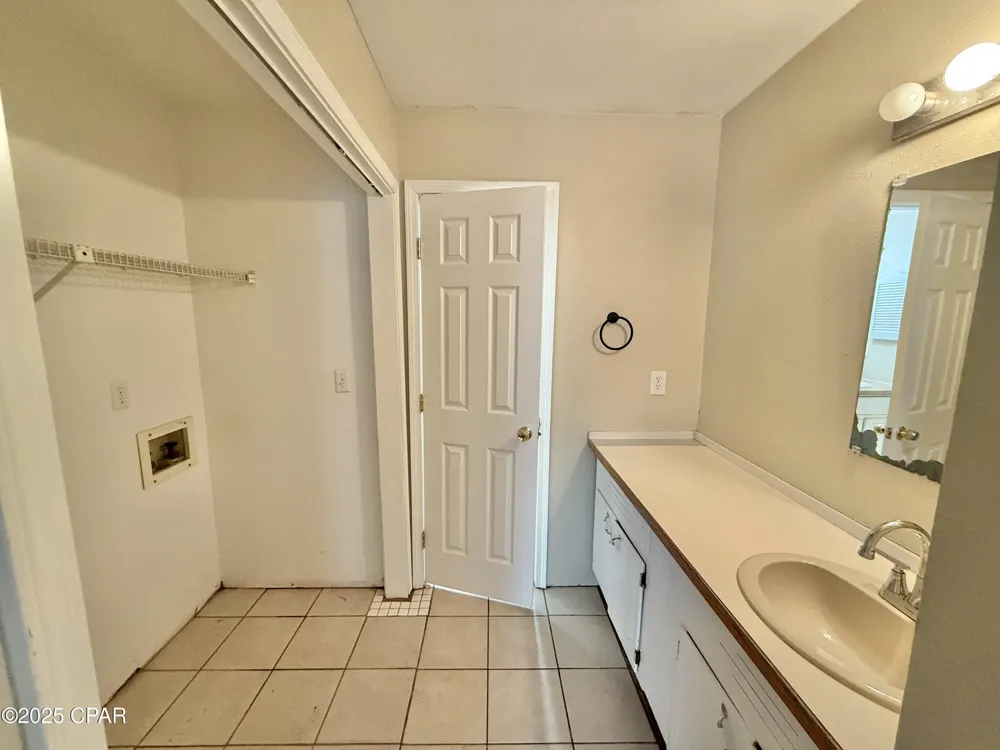 519 S Highway 22 A Panama City, FL 32404