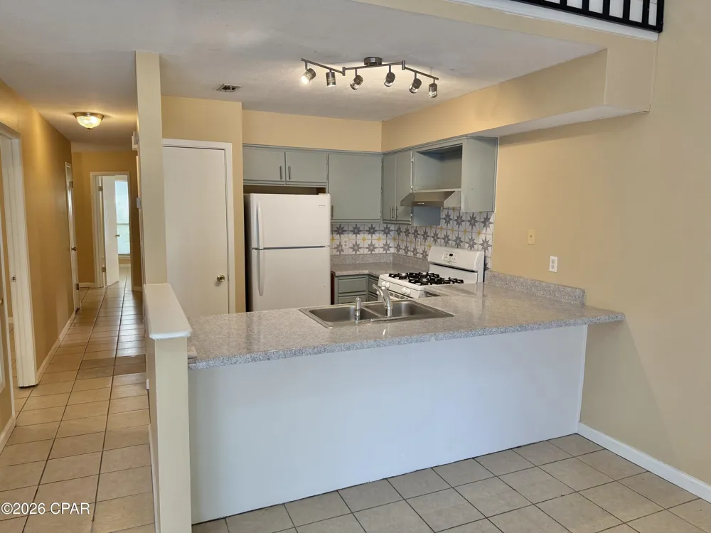 517 S Highway 22 A Panama City, FL 32404
