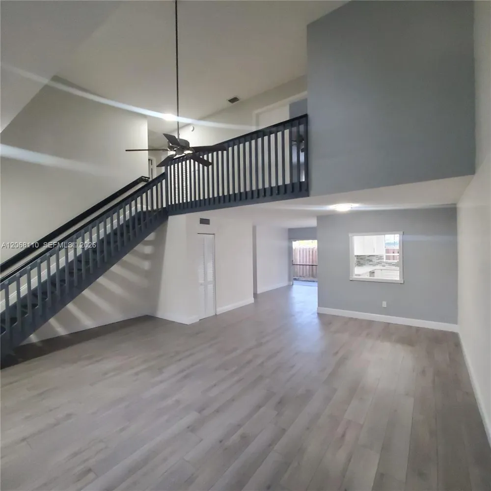 12164 SW 52nd Pl Cooper City, FL 33330