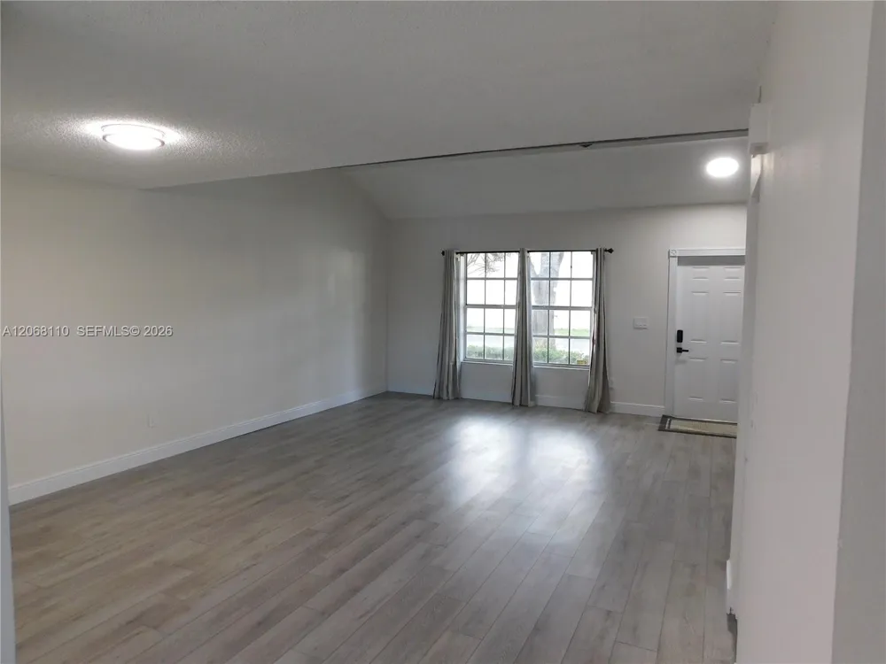 12164 SW 52nd Pl Cooper City, FL 33330