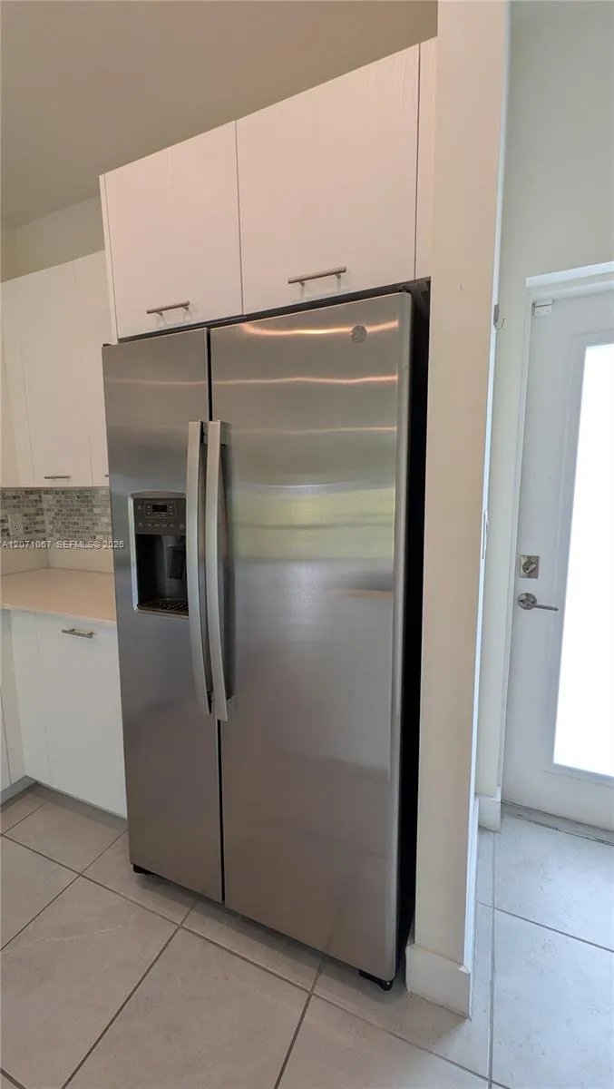8001 NW 41st St #F-204 Doral, FL 33166