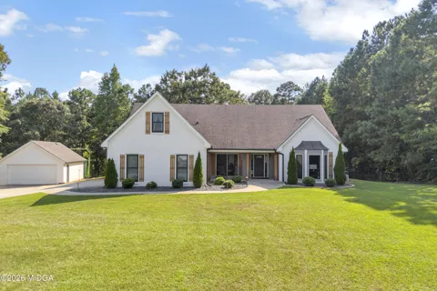 1360 Giles Road