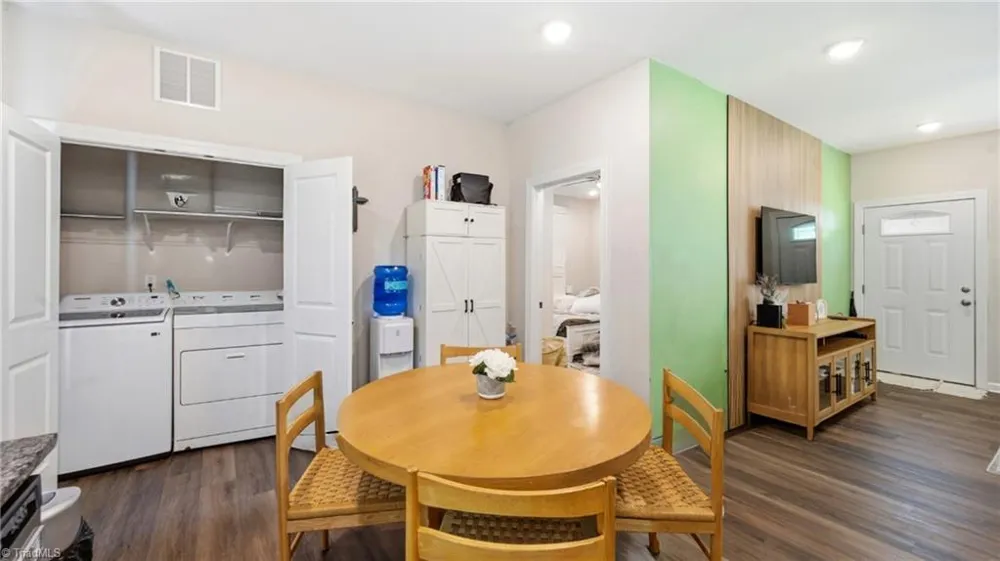 1620 Atway Loop Burlington, NC 27215