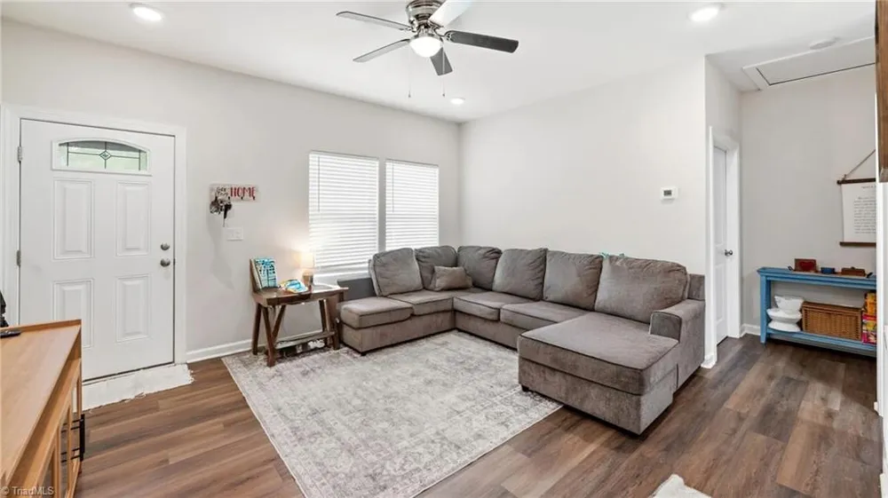 1620 Atway Loop Burlington, NC 27215